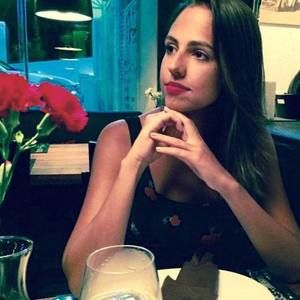 Meet your Posher, Paula